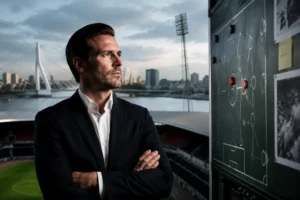 Nieuwe technisch directeur Feyenoord: focus en uitdagingen voor Rigaux