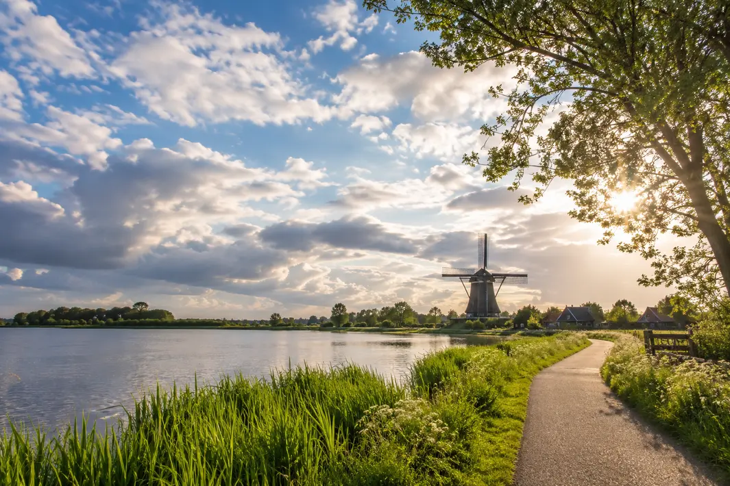Afwisseling van zon en wolken met milde temperaturen